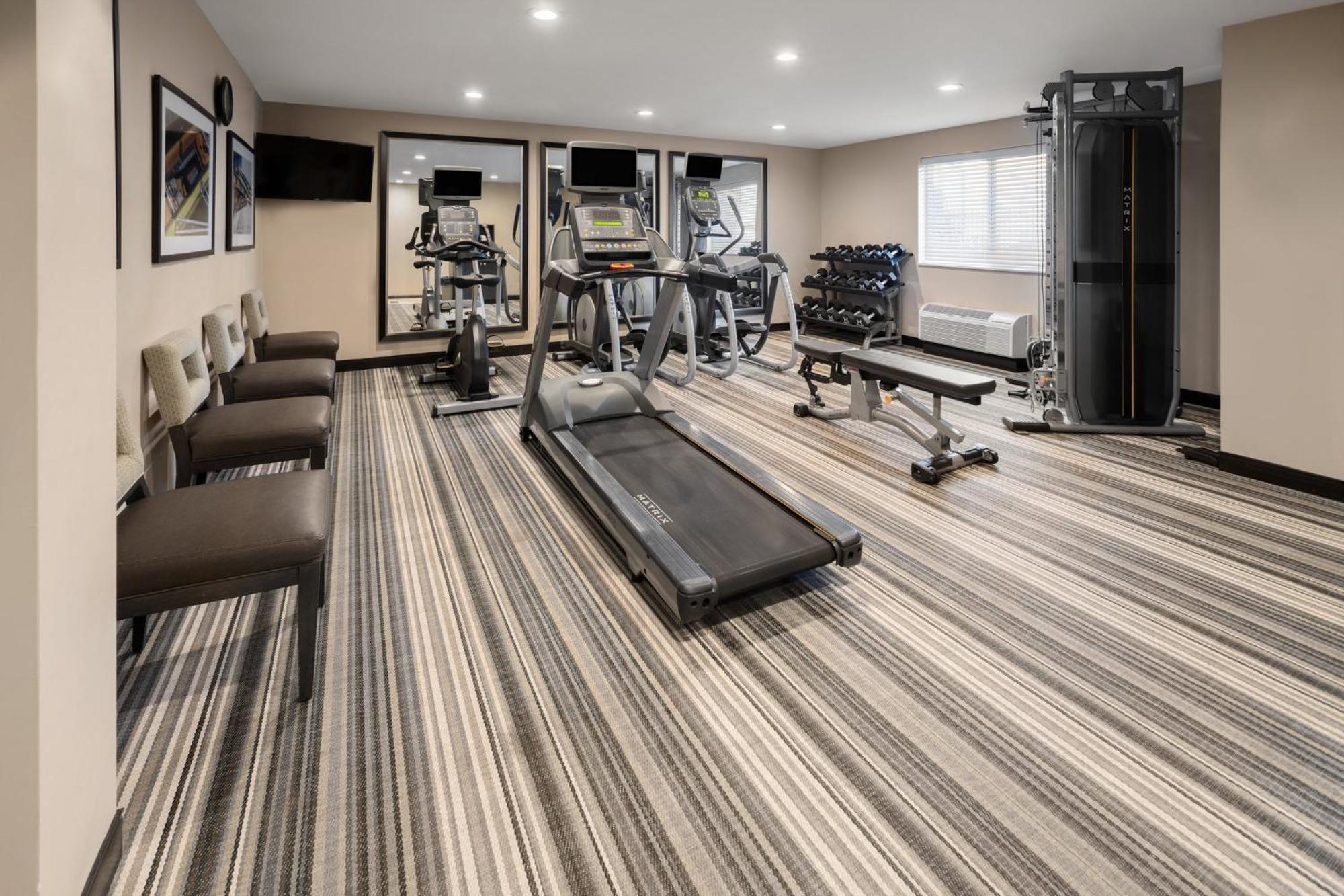 Candlewood Suites Philadelphia - Airport Area By Ihg Chester Luaran gambar